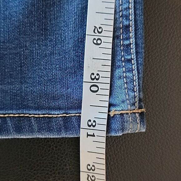 Aeropostale blue denim low-rise bootcut jeans Size 4 - Picture 16 of 16